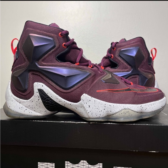 lebron 13 written in the stars